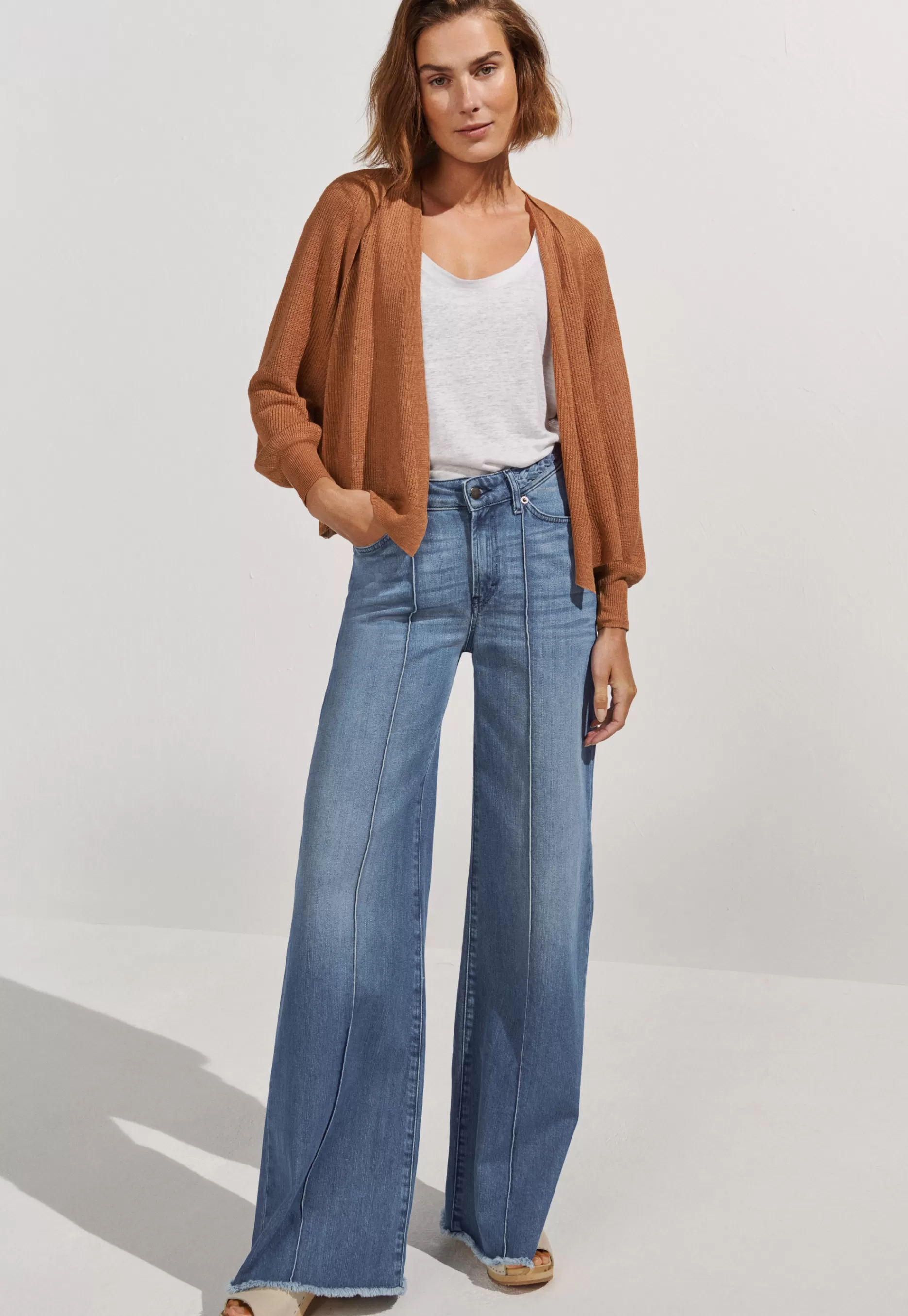 Wrap London Flared Jeans*Women Jeans & Trousers